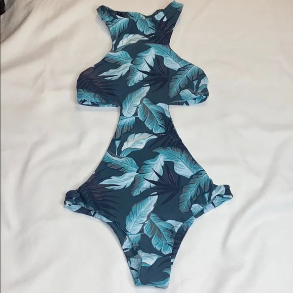 Mikoh Osaka One Piece Swimsuit Sz SMALL